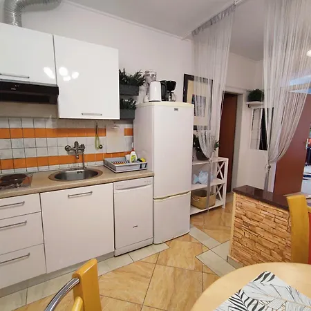 Sea View In Esperia Apartment